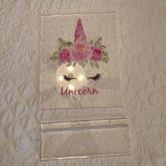 Girls Earring Holder - Picture 3 of 3